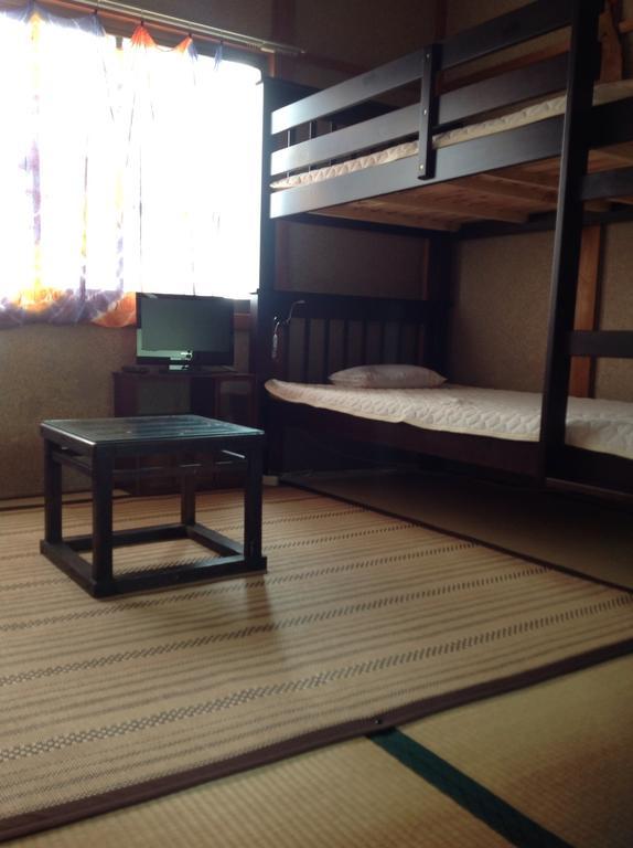 Buddha Guest House Shirahama Onsen الغرفة الصورة